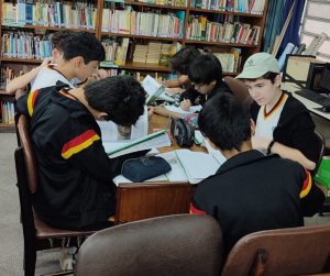 Colegio Gutenberg Biblioteca EEB 3